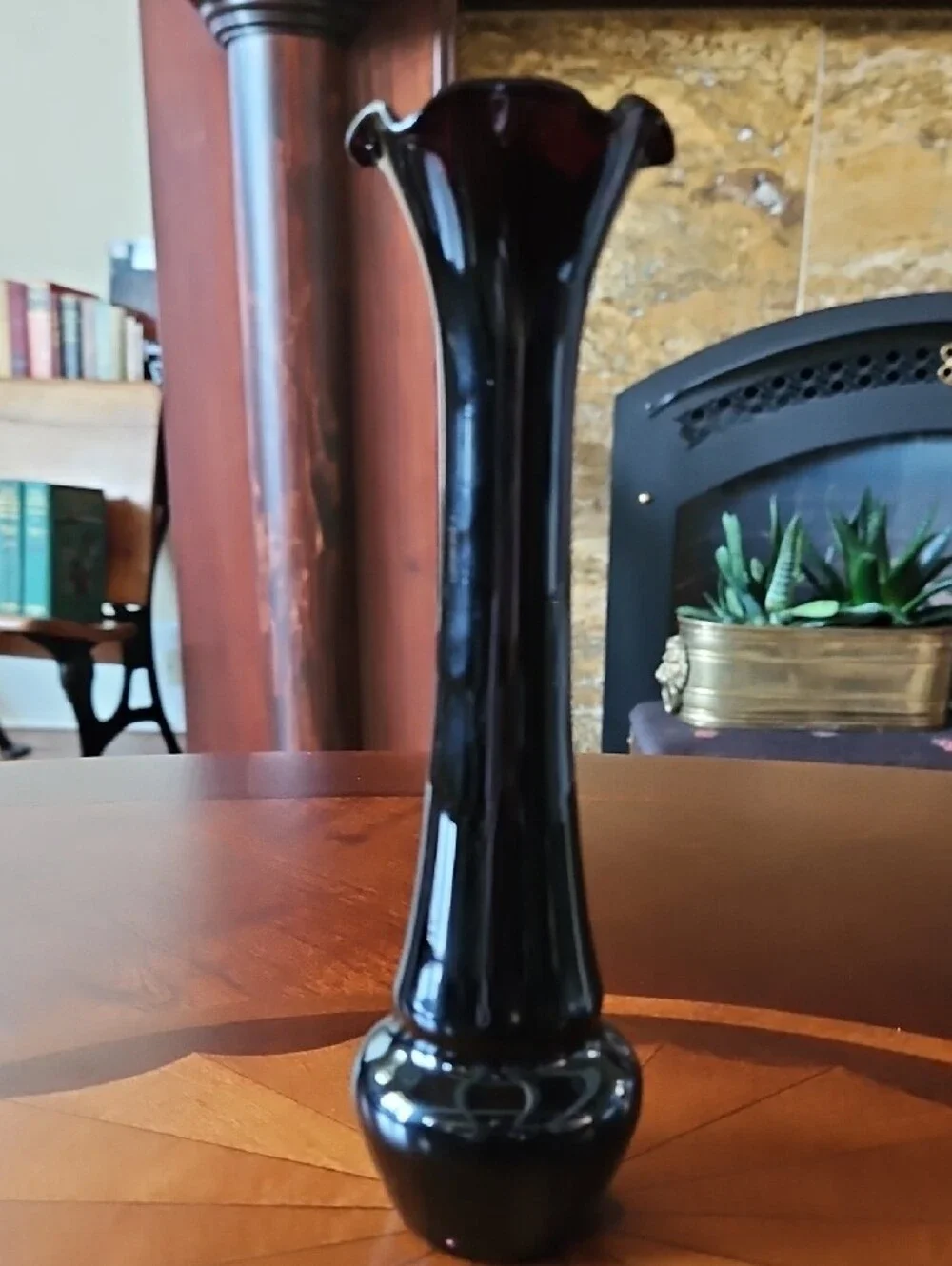 Art Deco Black Amethyst Hand Painted Enamel Floral Gold Ruffled Fluted Bud Vase